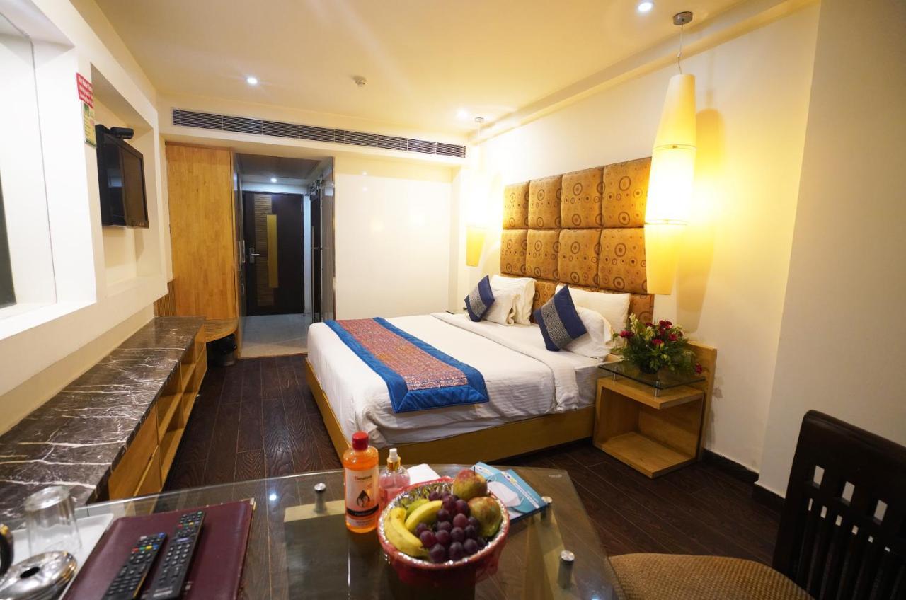 Airport Hotel Grand By Fantasia New Delhi Ngoại thất bức ảnh
