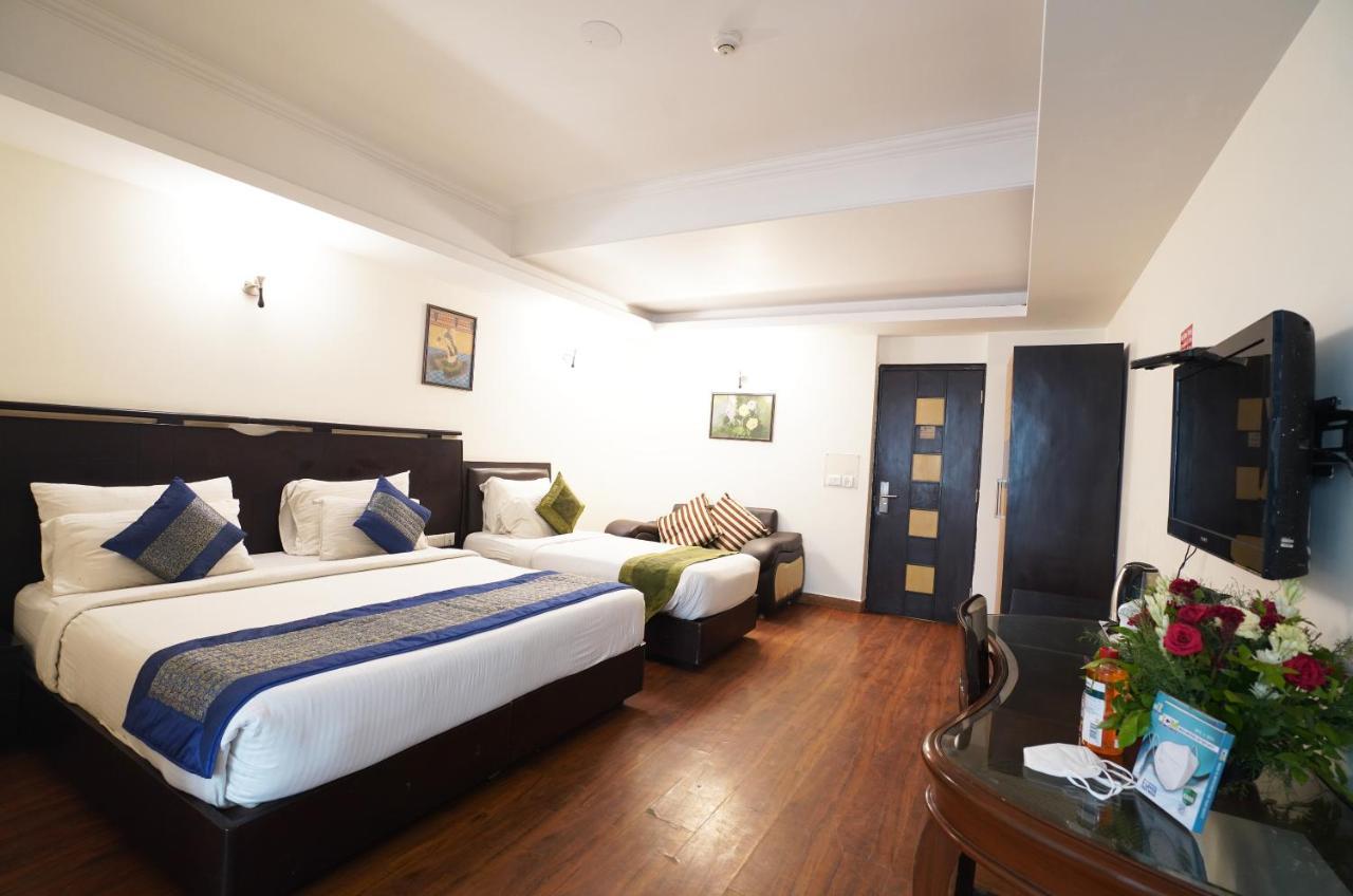 Airport Hotel Grand By Fantasia New Delhi Ngoại thất bức ảnh