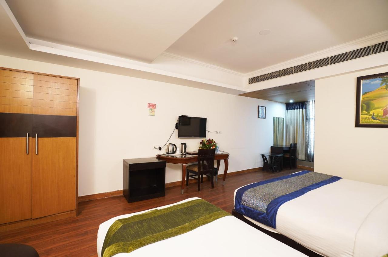 Airport Hotel Grand By Fantasia New Delhi Ngoại thất bức ảnh