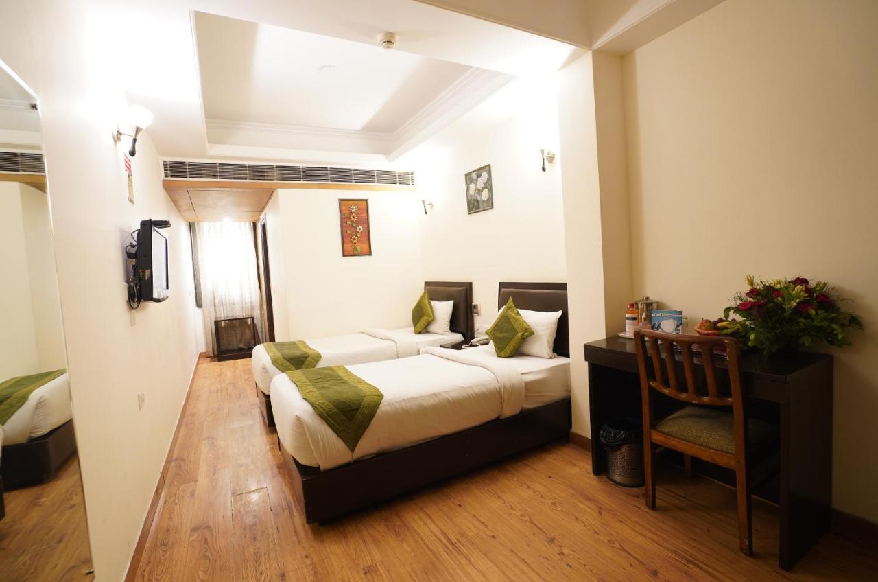 Airport Hotel Grand By Fantasia New Delhi Ngoại thất bức ảnh