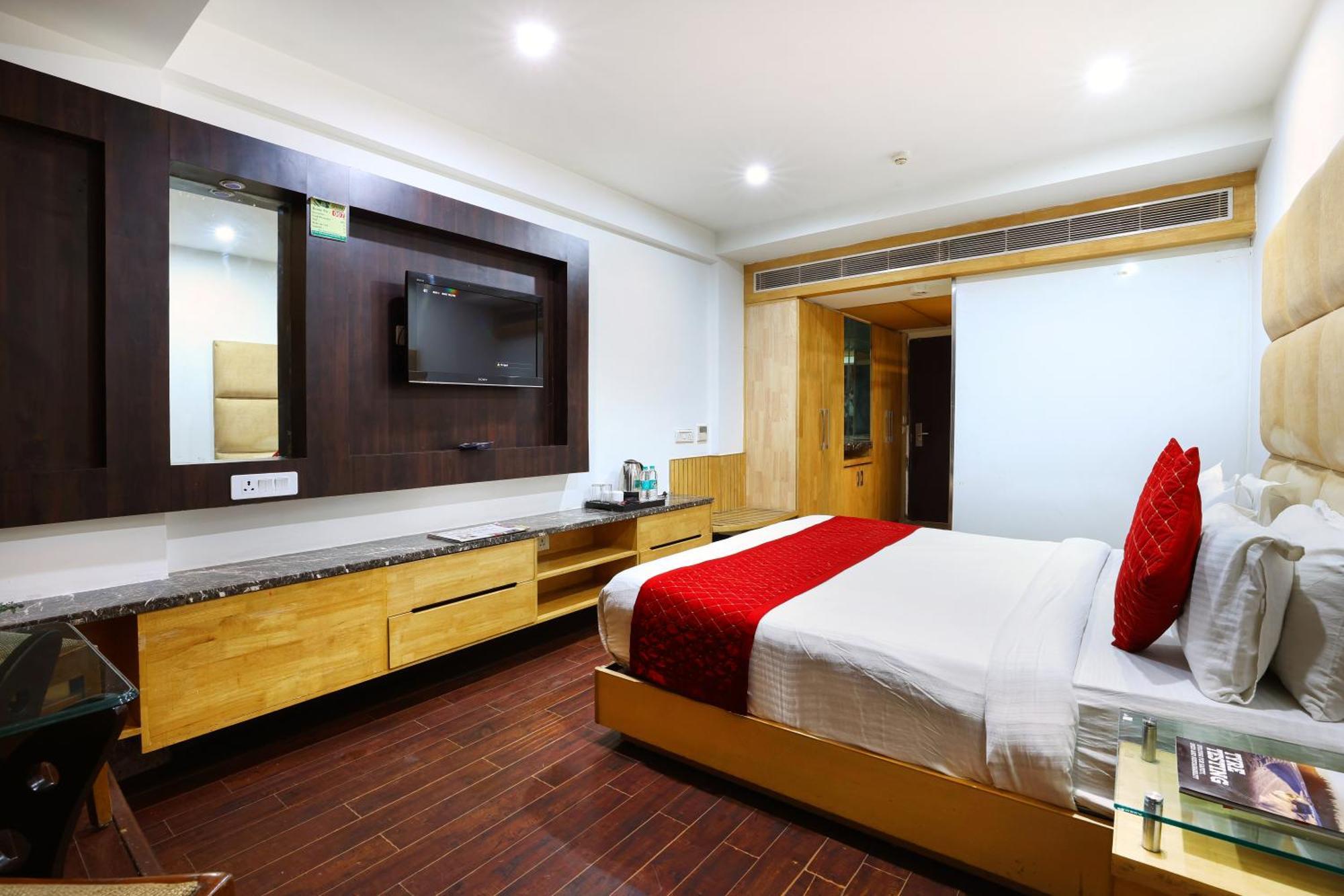 Airport Hotel Grand By Fantasia New Delhi Ngoại thất bức ảnh