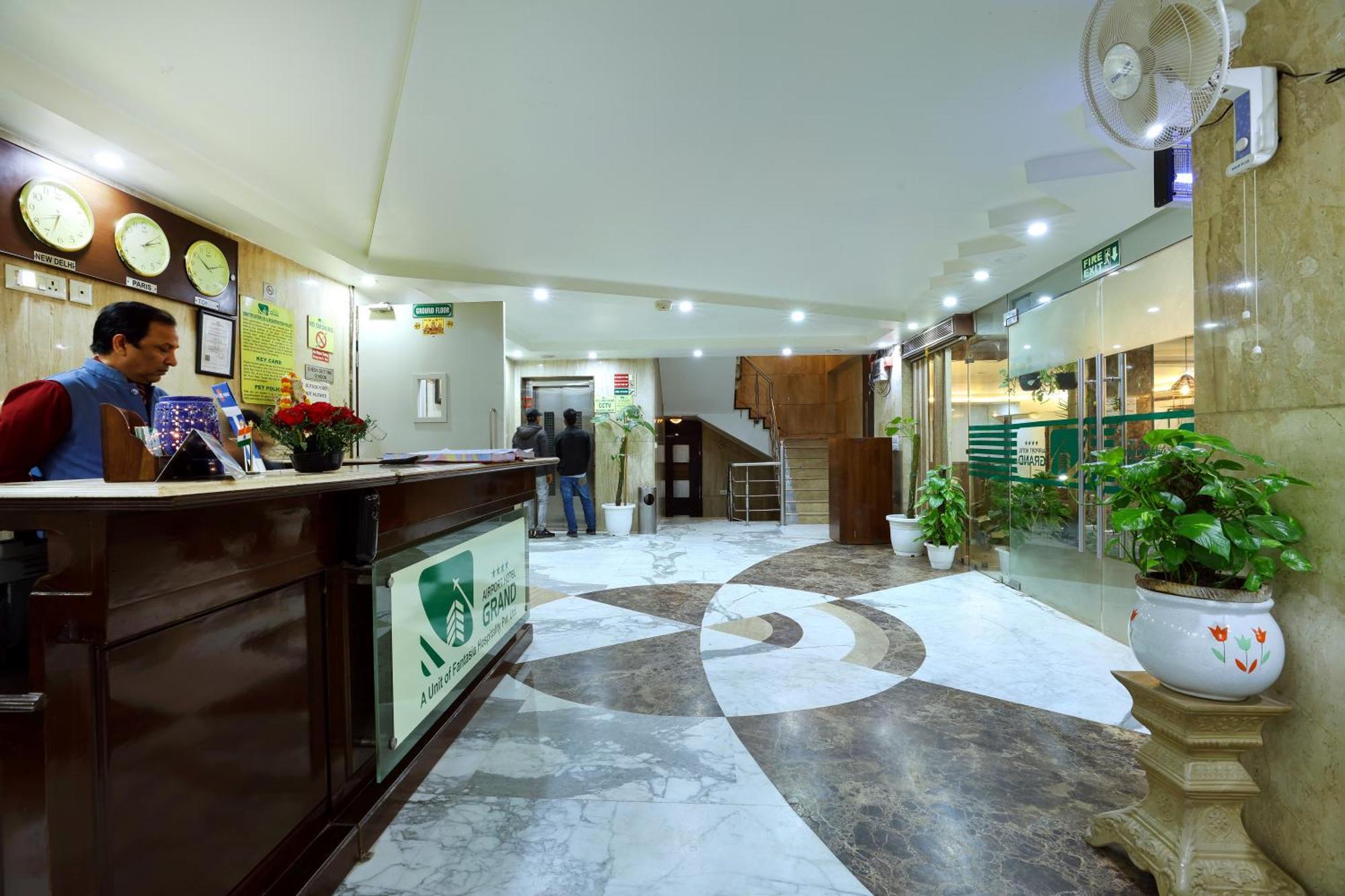Airport Hotel Grand By Fantasia New Delhi Ngoại thất bức ảnh