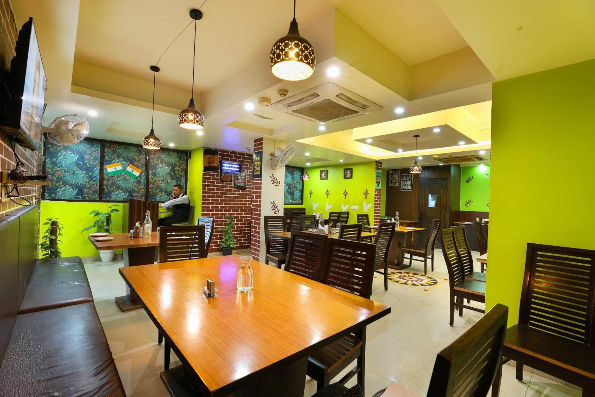 Airport Hotel Grand By Fantasia New Delhi Ngoại thất bức ảnh